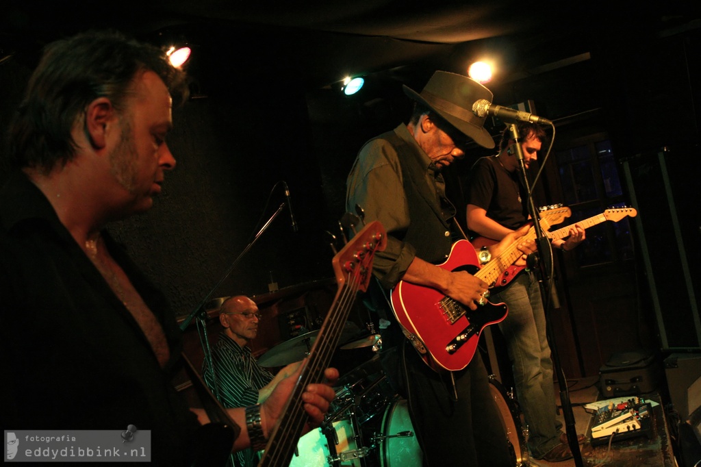 Michael Dotson - 2008-09-13 Bluescafe, Apeldoorn - by Eddy Dibbink - 008